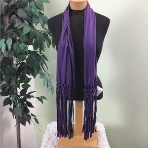 Saang Artisans Sak Sum purple scarf with fringe